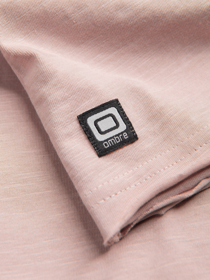 Męski t-shirt z surowym wykończeniem – różowy V5 OM-TSCT-22SS-004