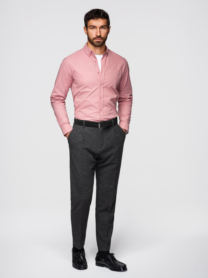 Męska koszula bawełniana REGULAR FIT z kieszenią - różowa V3 OM-SHOS-0153