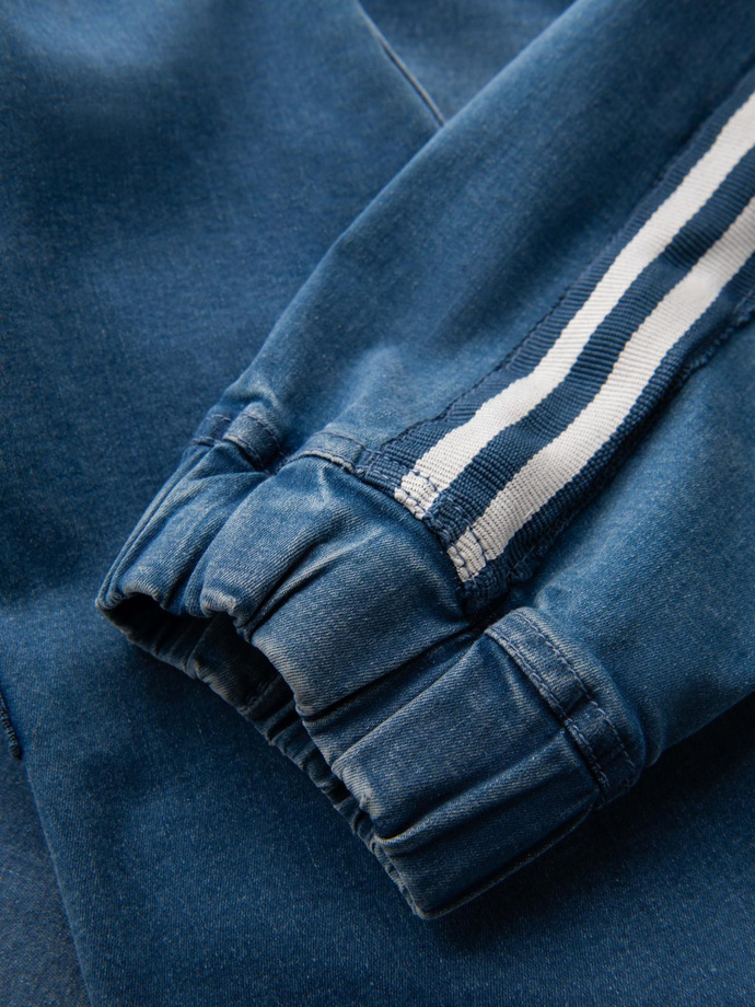 Jeansowe męskie joggery z lampasami – niebieskie V3 OM-PADJ-0156