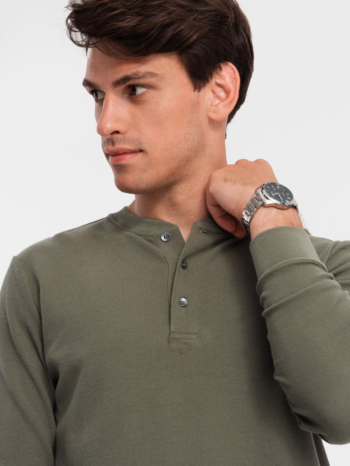 Zapinany pod szyją męski longsleeve z dzianiny waflowej – oliwkowy V1 OM-LSCL-0120