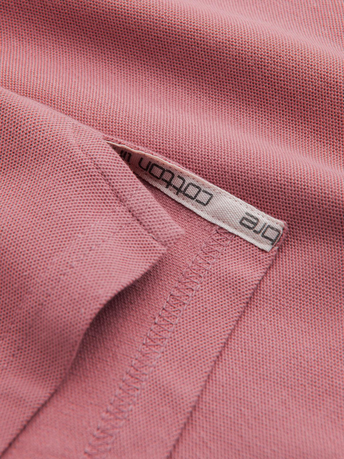 Męska jednokolorowa koszulka polo BASIC z dzianiny pique - ciemnoróżowa V7 OM-POBS-0100