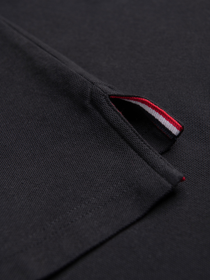 Męska koszulka polo z kolorowymi akcentami – czarny V3 OM-POSS-0105