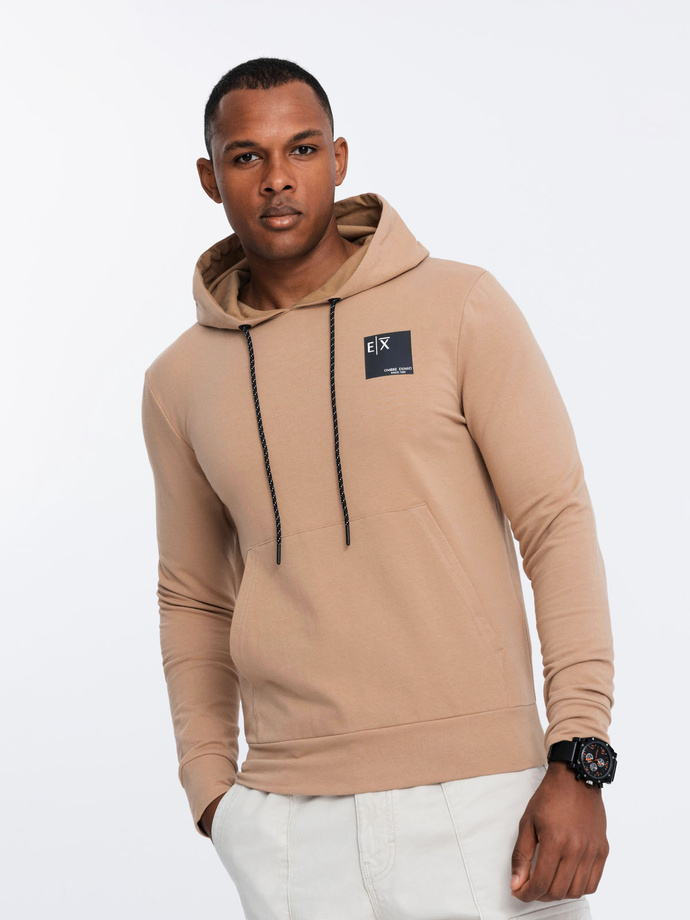 Męska bluza z kapturem kangurka z logotypem – brązowa V3 OM-SSNZ-0162
