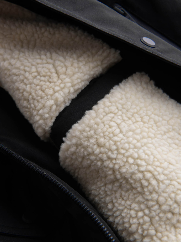 Długa kurtka męska parka z kożuszkiem – czarna V4 OM-JALJ-0181