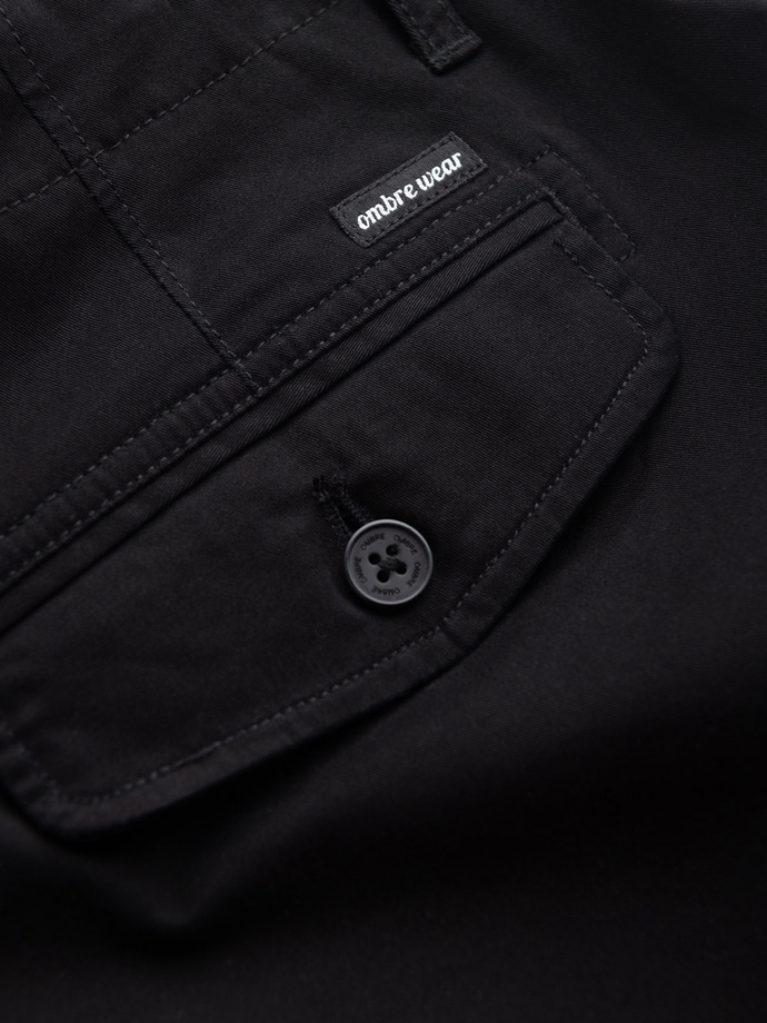 Szorty męskie jednokolorowe z kieszeniami cargo – czarne V4 OM-SRCG-0133