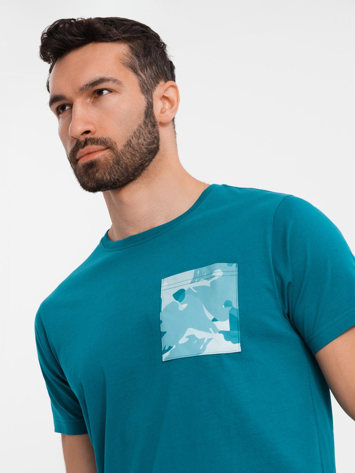 Bawełniany męski t-shirt z printowaną kieszonką  – turkusowy V1 OM-TSPT-0228