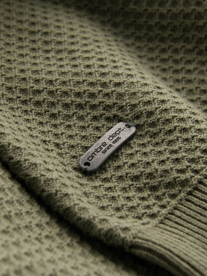 Men's RELAXED FIT knit sweater in diamond weave - olive V4 OM-SWSW-0110
