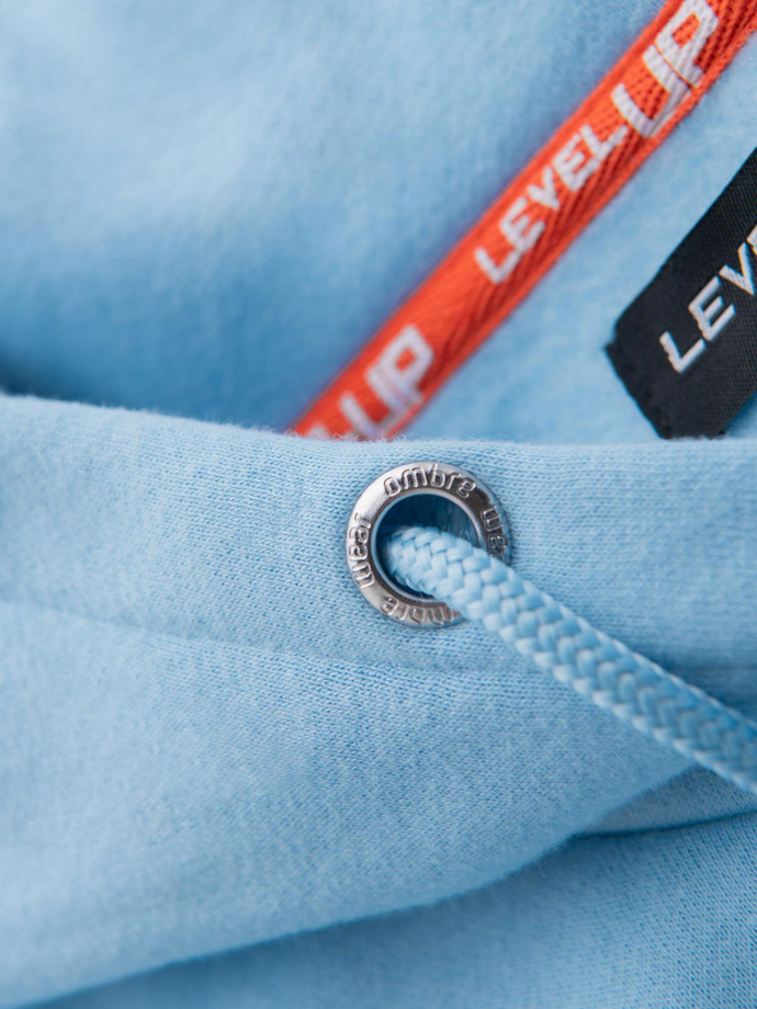 Bluza dresowa unisex z kapturem i kieszeniami – błękitna V8 OU-SNBC-0105