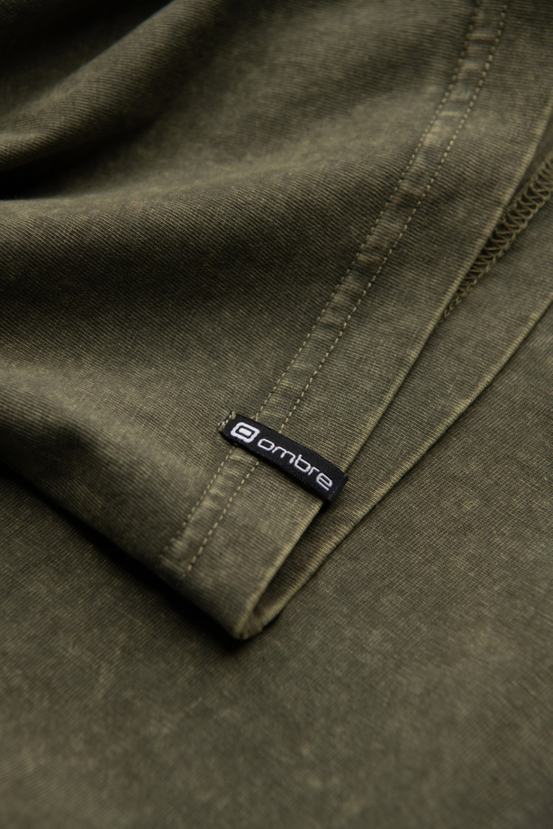 T-shirt męski z dekoltem henley - ciemnooliwkowy V4 S1757