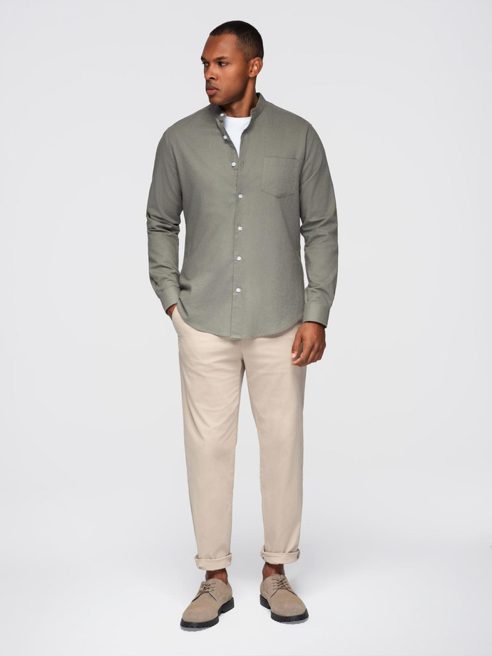 Męska koszula lniana ze stójką i kieszenią REGULAR FIT – khaki V6 OM-SHCS-0161
