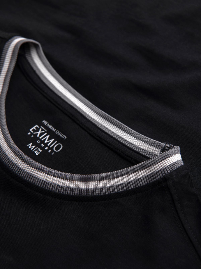 Bawełniany longsleeve męski z dekoltem U w paski i haftem – czarny V4 OM-LSCL-0128