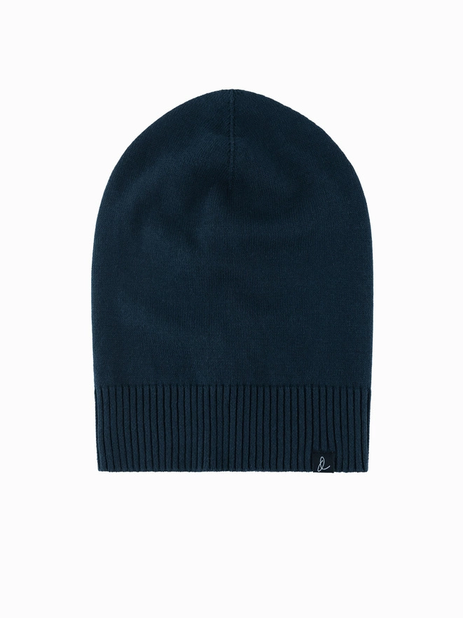 Męska czapka zimowa beanie z bawełnianej dzianiny – granatowa V4 OM-ACWH-0124