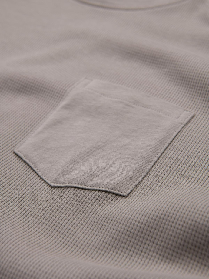 Bawełniany męski longsleeve o waflowym splocie z kieszonką – popielaty V1 OM-LSCL-0109