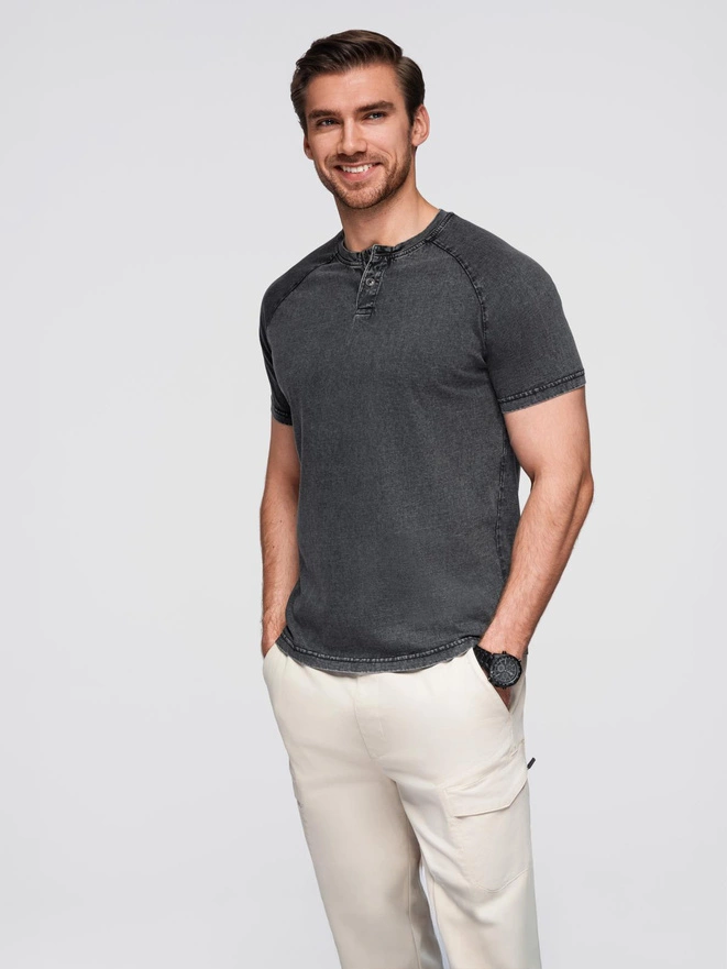 Men's T-shirt with wash effect and buttons at neckline - black V1 OM-TSWT-0150
