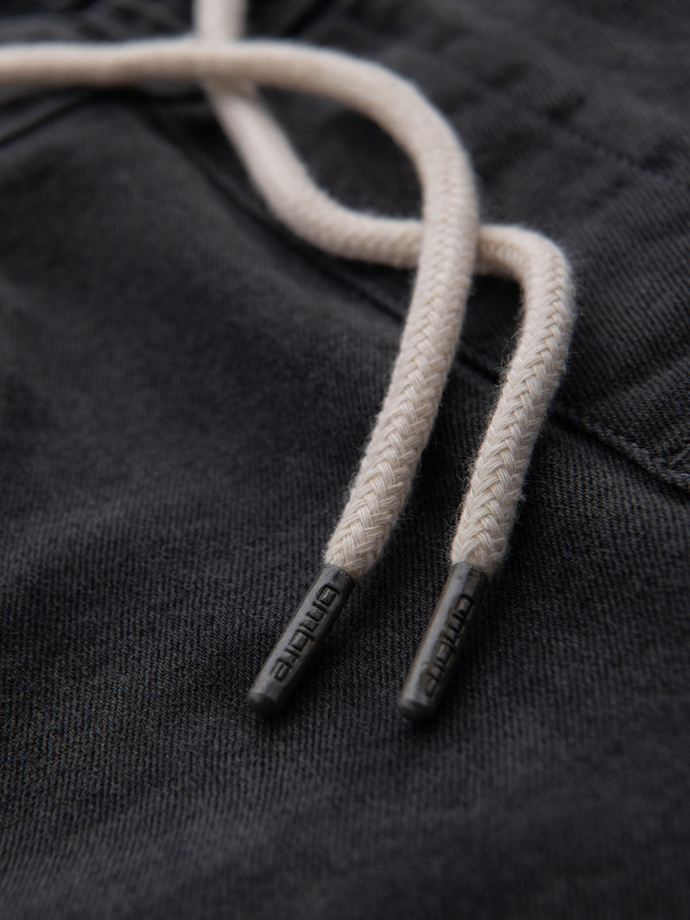 Szorty męskie z gumką w pasie i efektem sprania – szare V3 OM-SRDS-0192