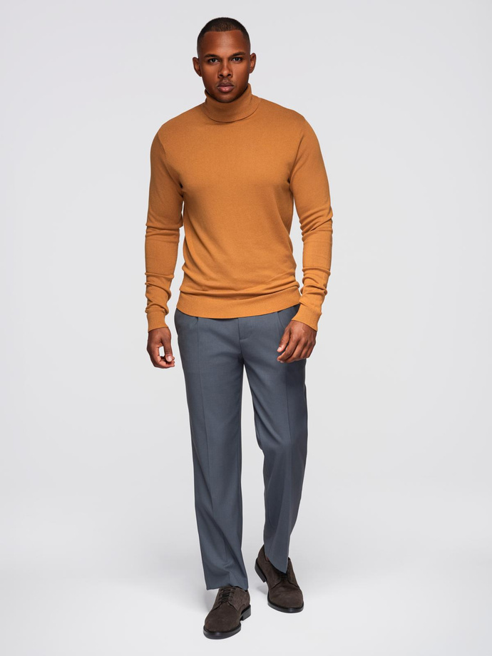 Men's knitted single-color turtleneck with viscose - camel V8 OM-SWTN-0101