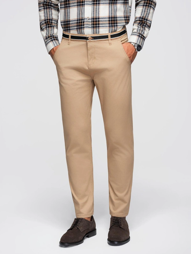 Męskie spodnie chino z ozdobną taśmą w pasie SLIM FIT – piaskowe V5 OM-PACP-0118