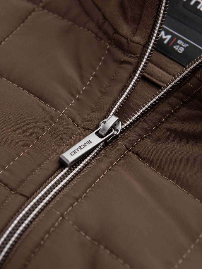 Lekka rozpinana męska kurtka z pikowanym przodem – brązowa V3 OM-JANP-0193