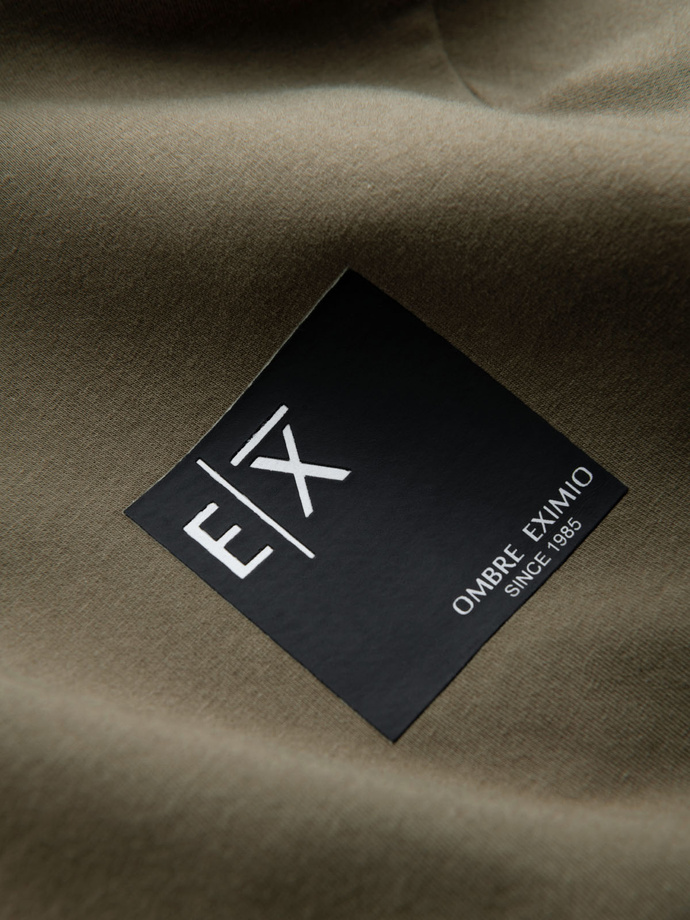 Bluza męska z kapturem kangurka z logotypem – oliwkowa V4 OM-SSNZ-0162