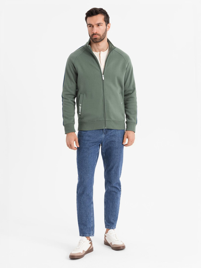 Męska bluza dresowa z wysokim kołnierzem i lampasami – oliwkowa V2 OM-SSZP-0219