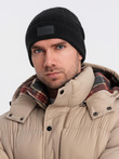 Men's knitted sweater-knit cap with patch - black V1 OM-ACWH-0122