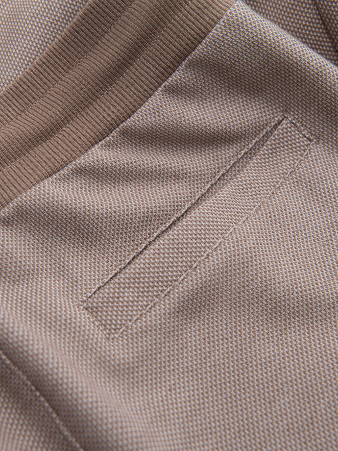 Męskie spodnie dresowe ze strukturalnej dzianiny - kawowe V2 OM-PASK-0211