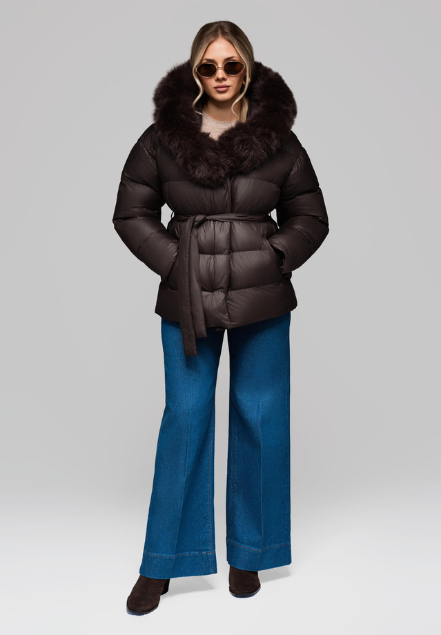 Women's insulated jacket with fur OW-JALP-0103 v3 - brown