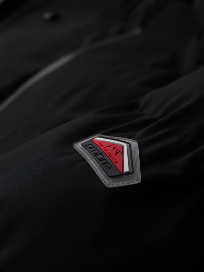 Zimowa kurtka męska z odpinanym kapturem z wodoodpornego materiału - czarna V3 OM-JAHP-0306