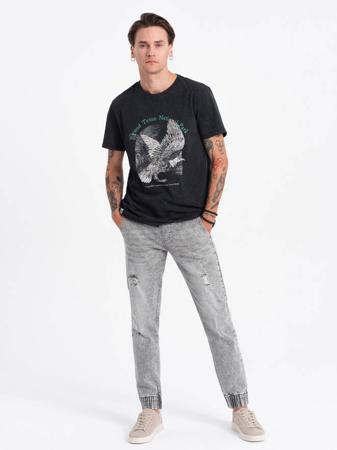 Spodnie męskie JOGGERY jeansowe z przetarciami - jasnoszare V4 OM-PADJ-0150