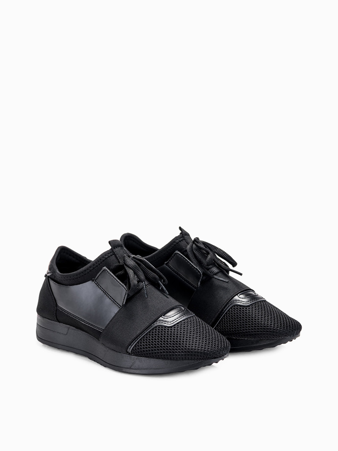 Czarne buty sportowe LR083