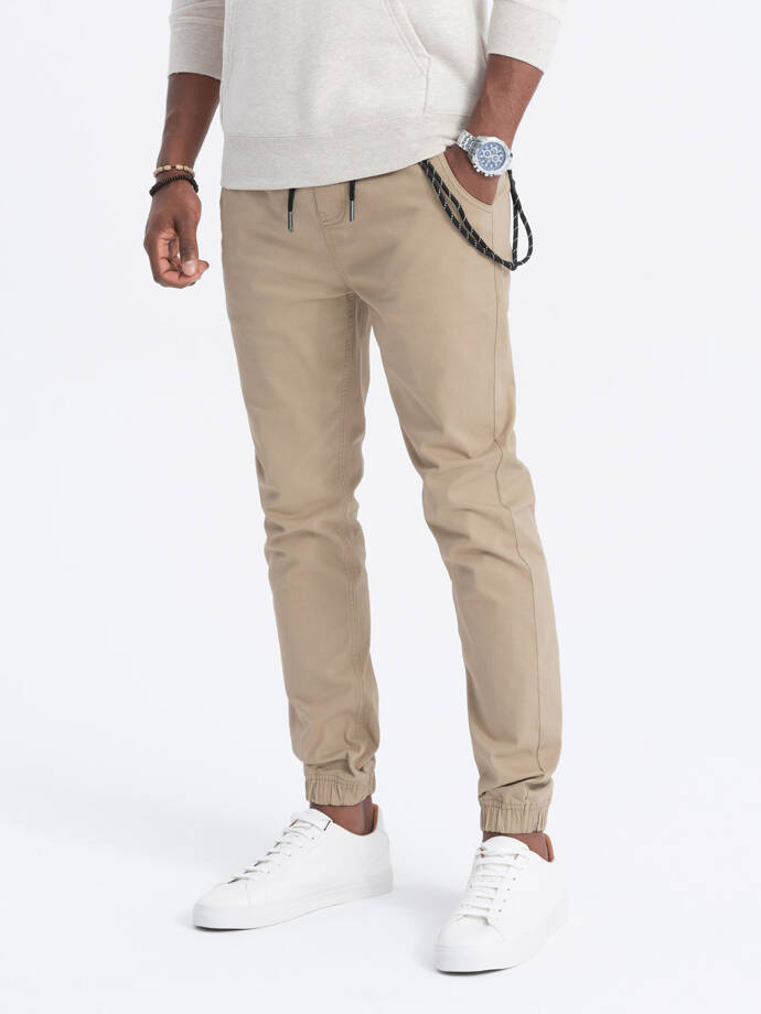 Spodnie męskie materiałowe JOGGERY z ozdobnym sznurkiem - beżowe V5 P908